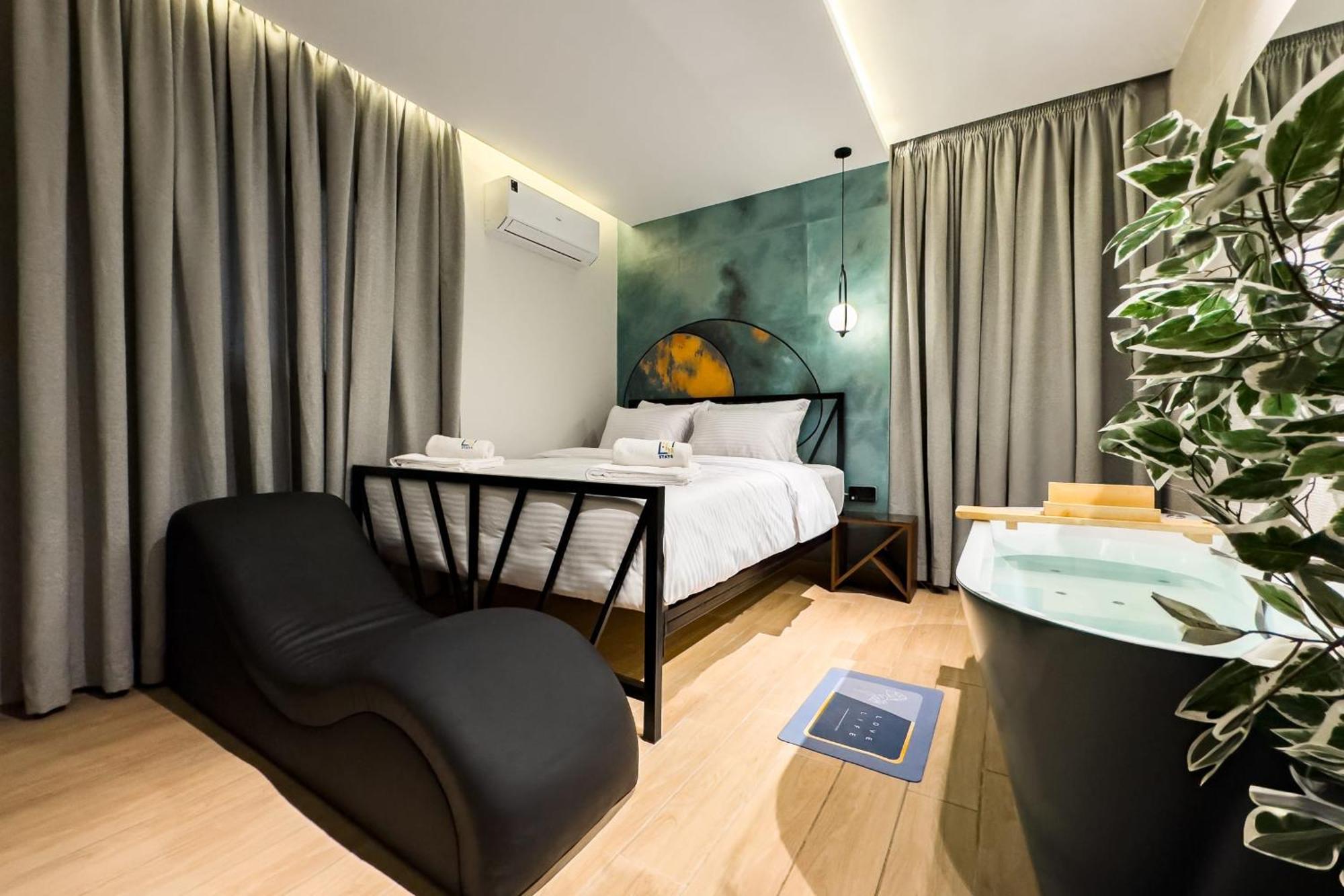 The 2bdr Placid Pod W Jacuzzi 5min To Cai Airport Apartment *